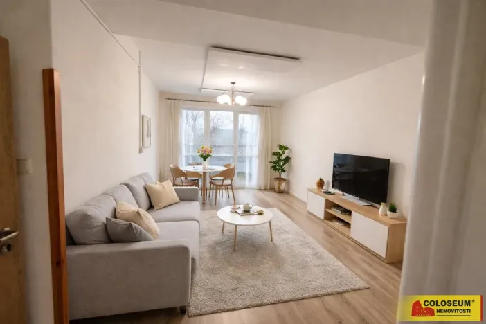 Pronájem bytu 2+1, Velké Opatovice, 70 m2