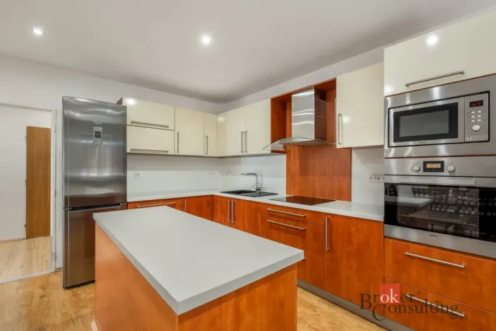 Prodej rodinného domu, Frýdlant - Větrov, Dlouhá, 150 m2