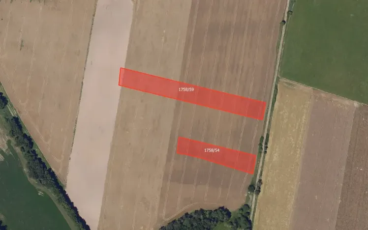 Prodej pole, Tisovec, 26000 m2