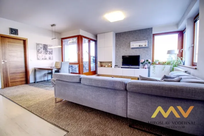 Pronájem bytu 4+kk, Hradec Králové - Nový Hradec Králové, Národních mučedníků, 95 m2