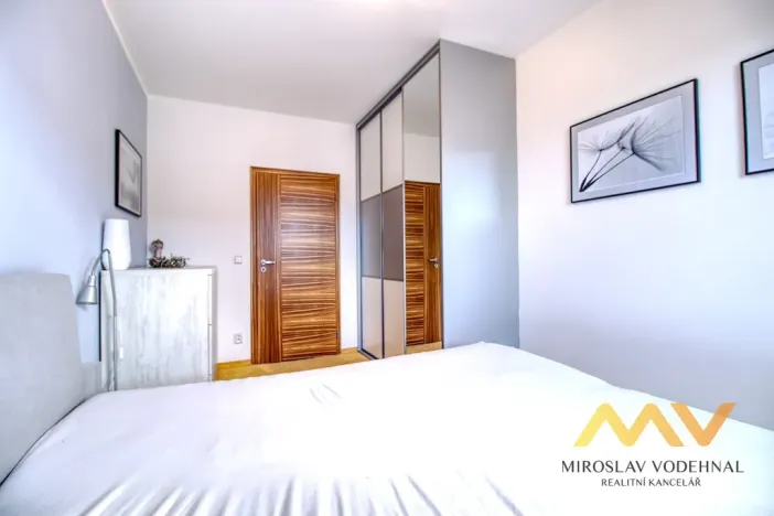 Pronájem bytu 4+kk, Hradec Králové - Nový Hradec Králové, Národních mučedníků, 95 m2