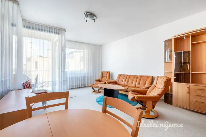 Pronájem bytu 3+kk, Praha - Újezd, Pastevců, 68 m2