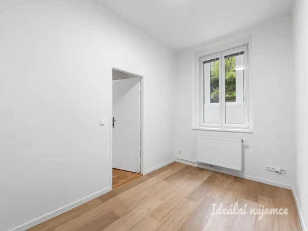 Pronájem bytu 3+kk, Praha - Dejvice, Komornická, 78 m2
