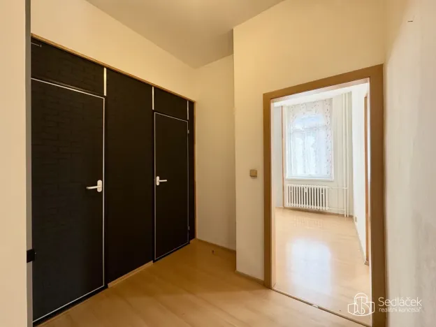 Pronájem bytu 3+1, Karlovy Vary, Foersterova, 103 m2