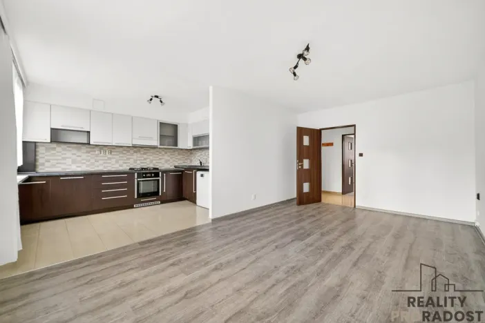 Pronájem bytu 3+1, Pardubice - Polabiny, Partyzánů, 72 m2