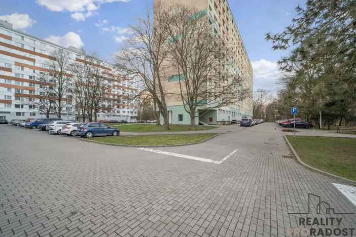 Pronájem bytu 3+1, Pardubice - Polabiny, Partyzánů, 72 m2