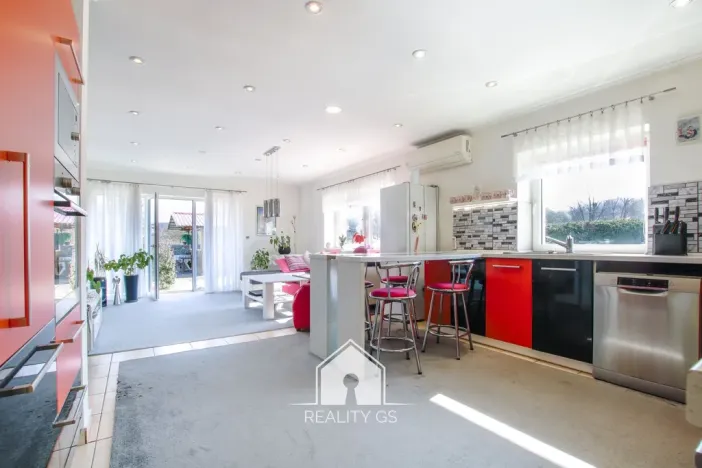 Prodej rodinného domu, Libouchec, 108 m2