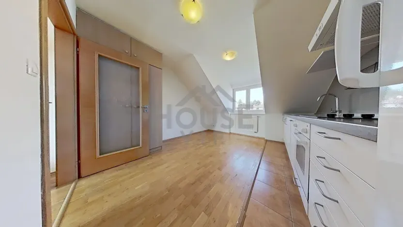 Prodej bytu 2+1, Praha - Dejvice, 57 m2