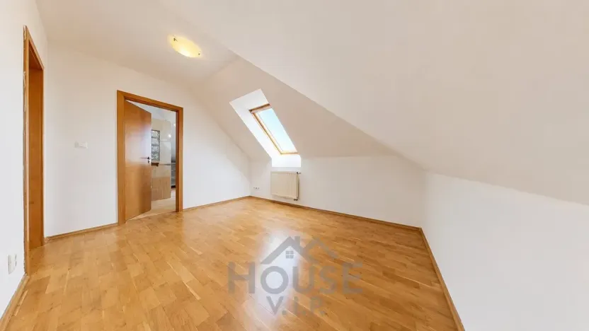 Prodej bytu 2+1, Praha - Dejvice, 57 m2