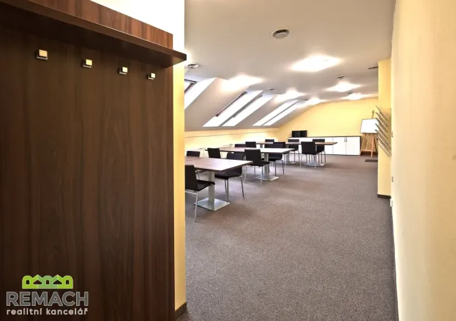 Pronájem kanceláře, Uherské Hradiště, Dlouhá, 70 m2