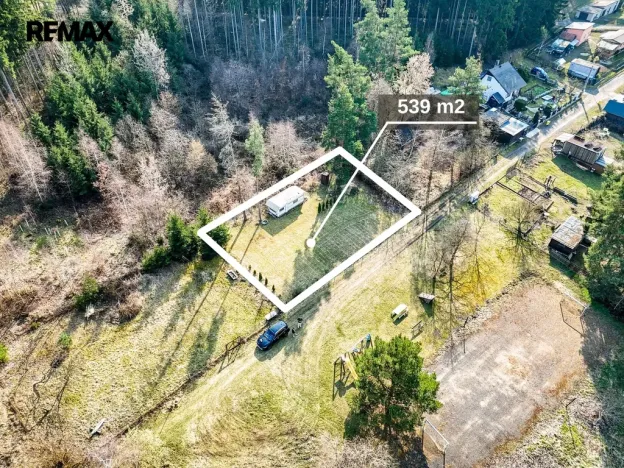 Prodej zahrady, Dubenec, 539 m2