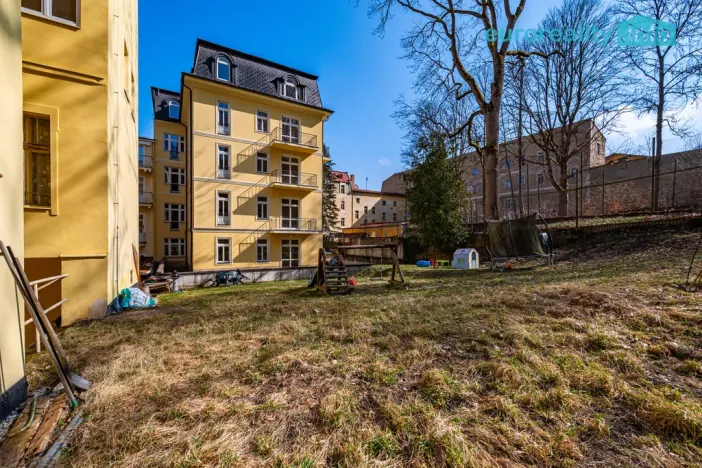 Prodej bytu 1+1, Mariánské Lázně, Mladějovského, 41 m2