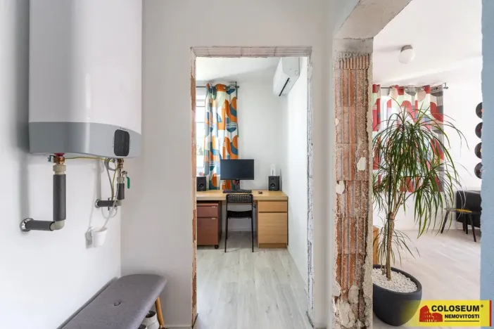 Prodej bytu 2+kk, Hrádek, 43 m2