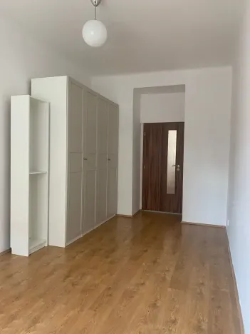 Pronájem bytu 2+kk, Praha - Vršovice, Vršovická, 48 m2