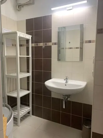 Pronájem bytu 2+kk, Praha - Vršovice, Vršovická, 48 m2
