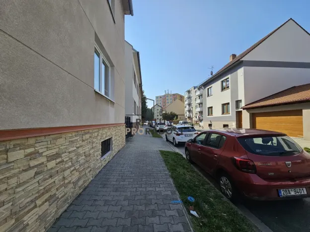 Pronájem bytu 1+1, Hodonín, Kolískova, 43 m2