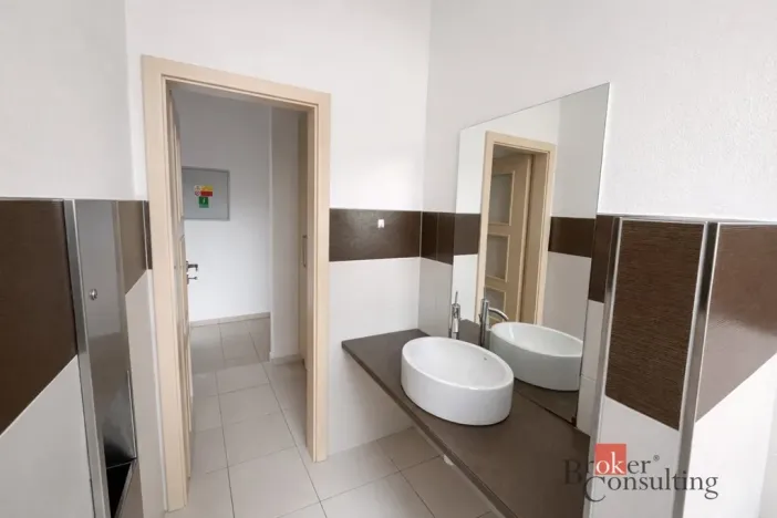 Pronájem kanceláře, Opava - Předměstí, Janská, 280 m2