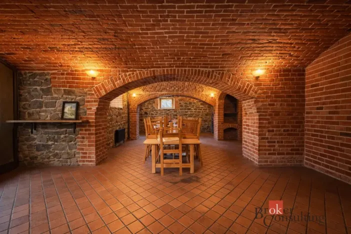 Pronájem kanceláře, Opava - Předměstí, Janská, 280 m2