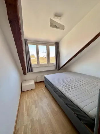 Pronájem bytu 3+kk, Praha - Vyšehrad, Neklanova, 60 m2