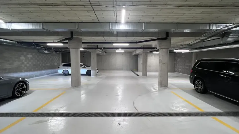 Pronájem garáže, Brno, Nové sady, 15 m2