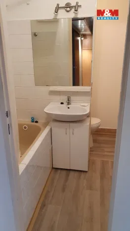 Pronájem bytu 2+1, Šternberk, Uničovská, 44 m2