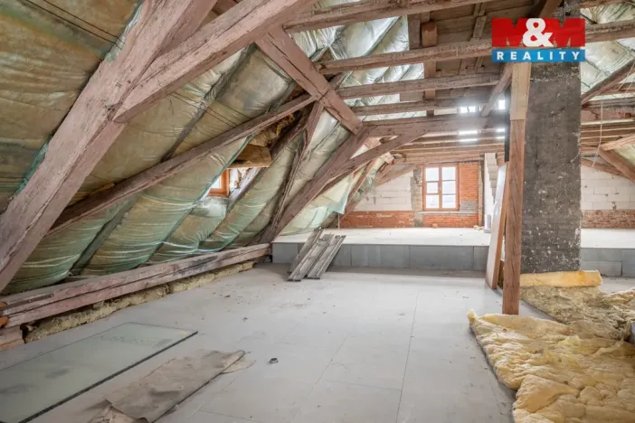 Prodej obchodního prostoru, České Budějovice - České Budějovice 1, Hradební, 615 m2