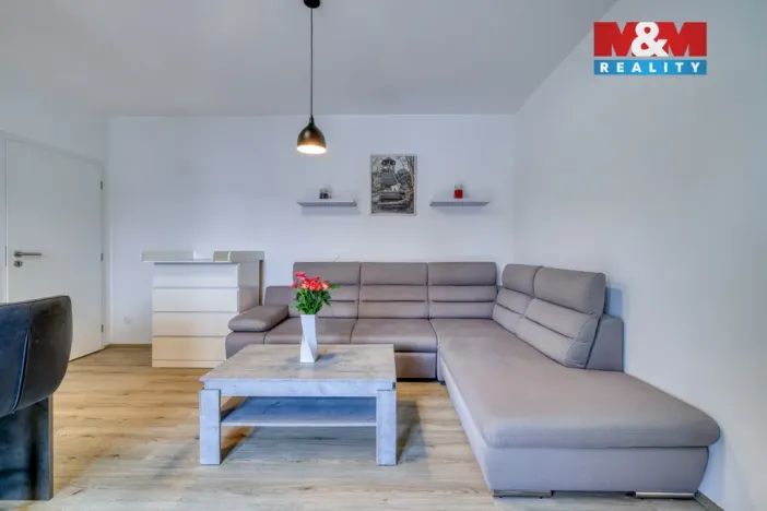 Prodej bytu 2+kk, Zbůch, K Újezdu, 47 m2