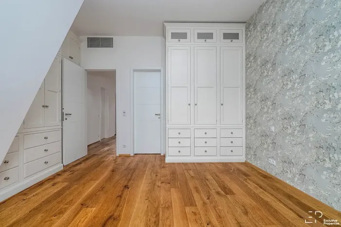 Prodej bytu 4+kk, Praha - Troja, Pod Havránkou, 146 m2