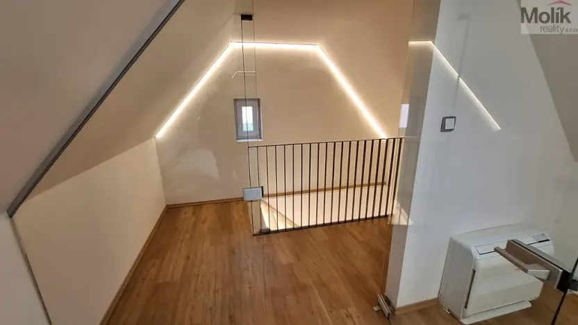 Prodej rodinného domu, Teplice, Laubeho náměstí, 425 m2