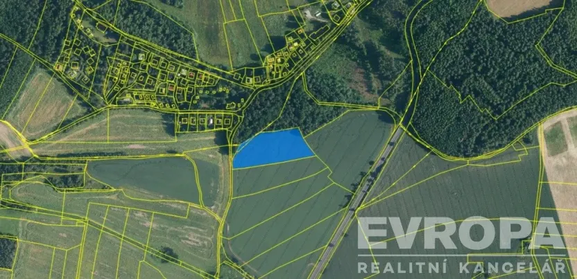 Prodej pole, Drahouš, 8557 m2