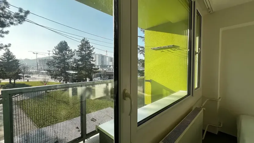 Pronájem bytu 1+kk, Praha - Radotín, Vrážská, 25 m2