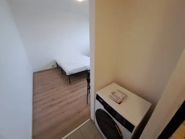 Pronájem bytu 1+kk, Praha, U vinných sklepů, 25 m2