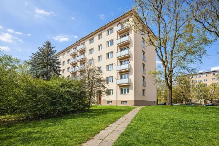 Prodej bytu 4+kk, Praha - Žižkov, Pod lipami, 75 m2