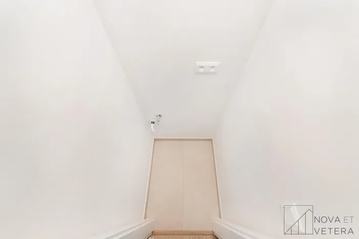Prodej bytu 4+kk, Praha - Žižkov, Pod lipami, 75 m2