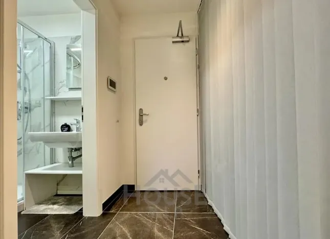 Pronájem bytu 1+kk, Praha - Nové Město, Tyršova, 24 m2