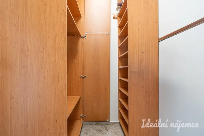 Pronájem bytu 2+1, Brno, Záhřebská, 55 m2