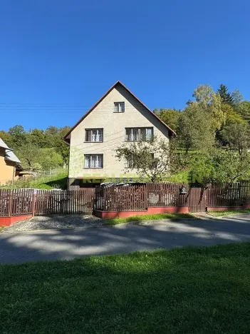 Prodej rodinného domu, Vsetín, Dlúhé, 200 m2