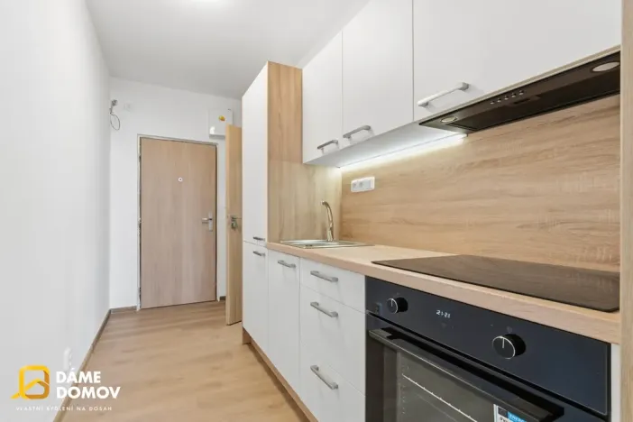 Prodej bytu 1+kk, Otrokovice, Školní, 30 m2