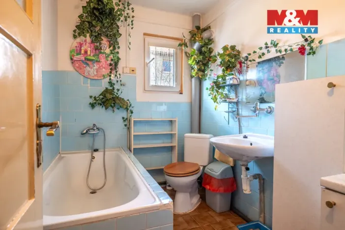 Prodej rodinného domu, Loučovice, 210 m2