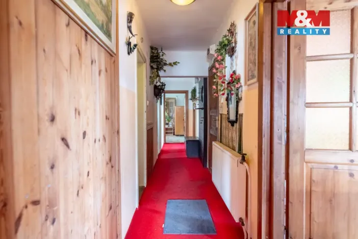 Prodej rodinného domu, Loučovice, 210 m2