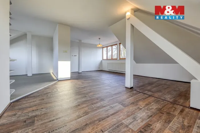 Prodej bytu 4+kk, Vejprnice, Dukelská, 108 m2