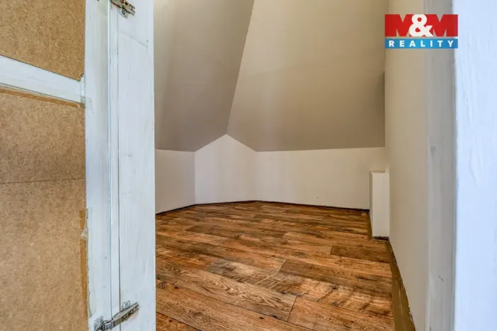 Prodej bytu 4+kk, Vejprnice, Dukelská, 108 m2