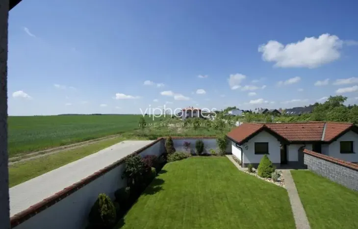 Pronájem rodinného domu, Horoměřice, 280 m2