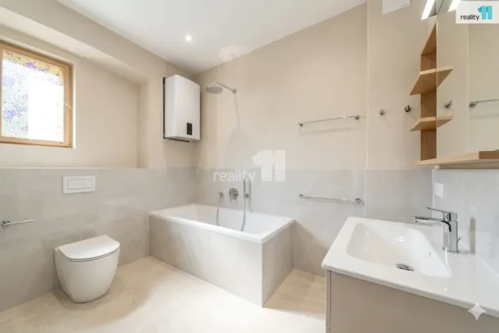 Prodej rodinného domu, Tuchoraz, 107 m2