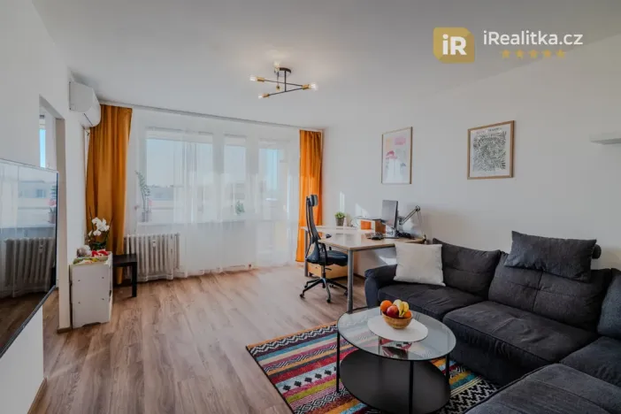 Prodej bytu 3+1, Praha - Kobylisy, Chotovická, 69 m2