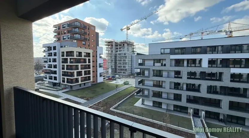 Prodej bytu 2+kk, Praha - Hloubětín, Poděbradská, 59 m2