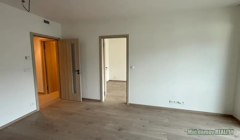 Prodej bytu 2+kk, Praha - Hloubětín, Poděbradská, 59 m2