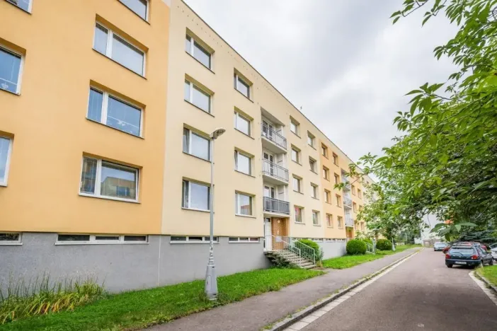 Pronájem bytu 1+1, Hradec Králové - Moravské Předměstí, Vysocká, 35 m2