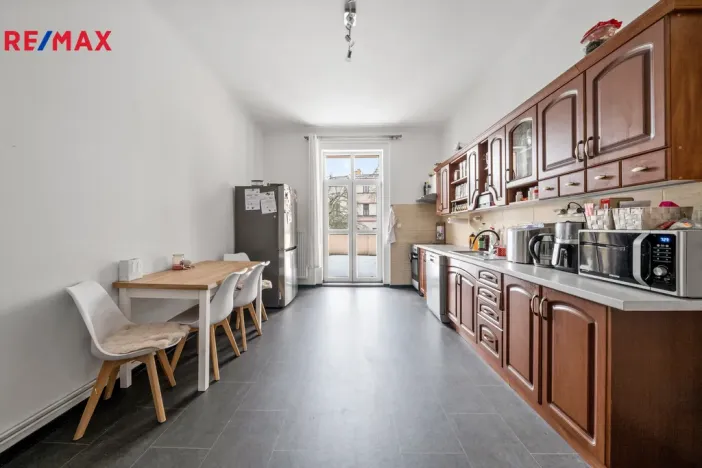 Pronájem bytu 3+1, Hronov, T. G. Masaryka, 83 m2