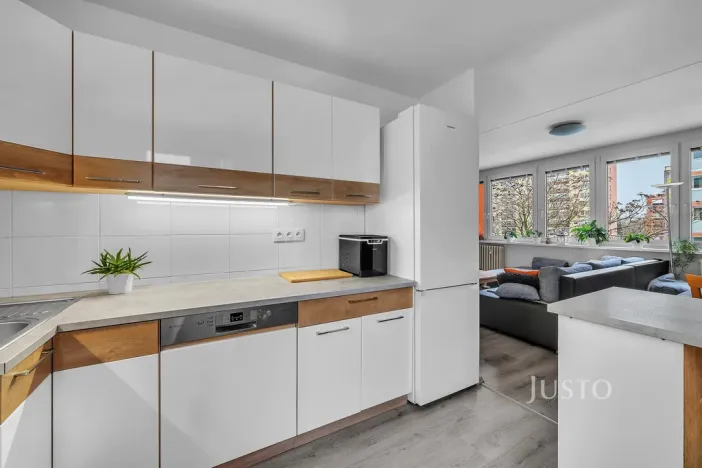 Prodej bytu 3+1, Kladno, Průchova, 65 m2